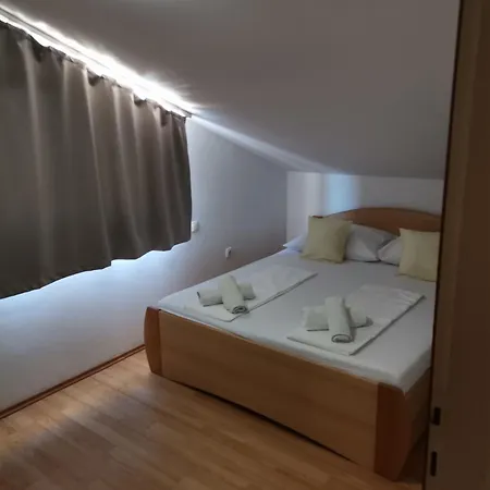 In With Terrace, Air Condition, Wifi 4620-4 Apartmán Lopar