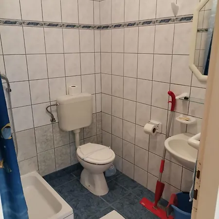In With Terrace, Air Condition, Wifi 4620-4 *