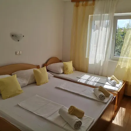 In With Terrace, Air Condition, Wifi 4620-4 Apartmán