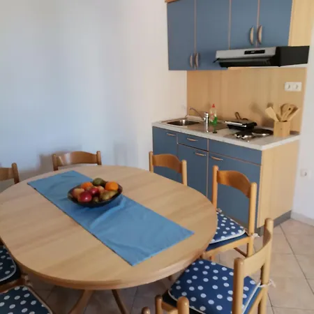 In With Terrace, Air Condition, Wifi 4620-4 Apartmán Lopar